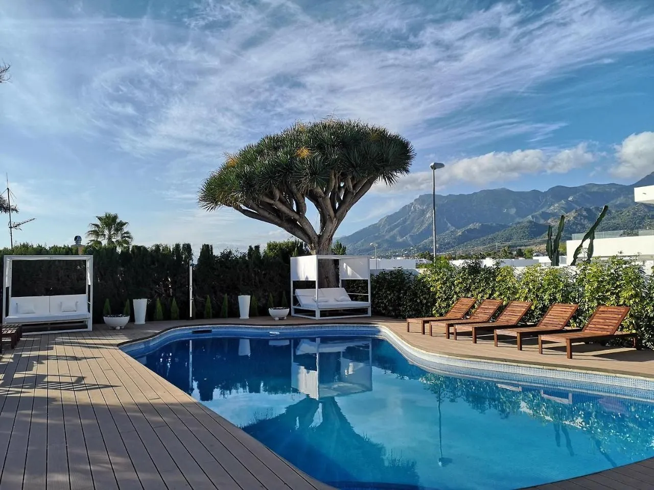 Appartamento Villa With 6 Bedrooms In Marbella, With Wonderful Sea View, Private Pool, Fur...