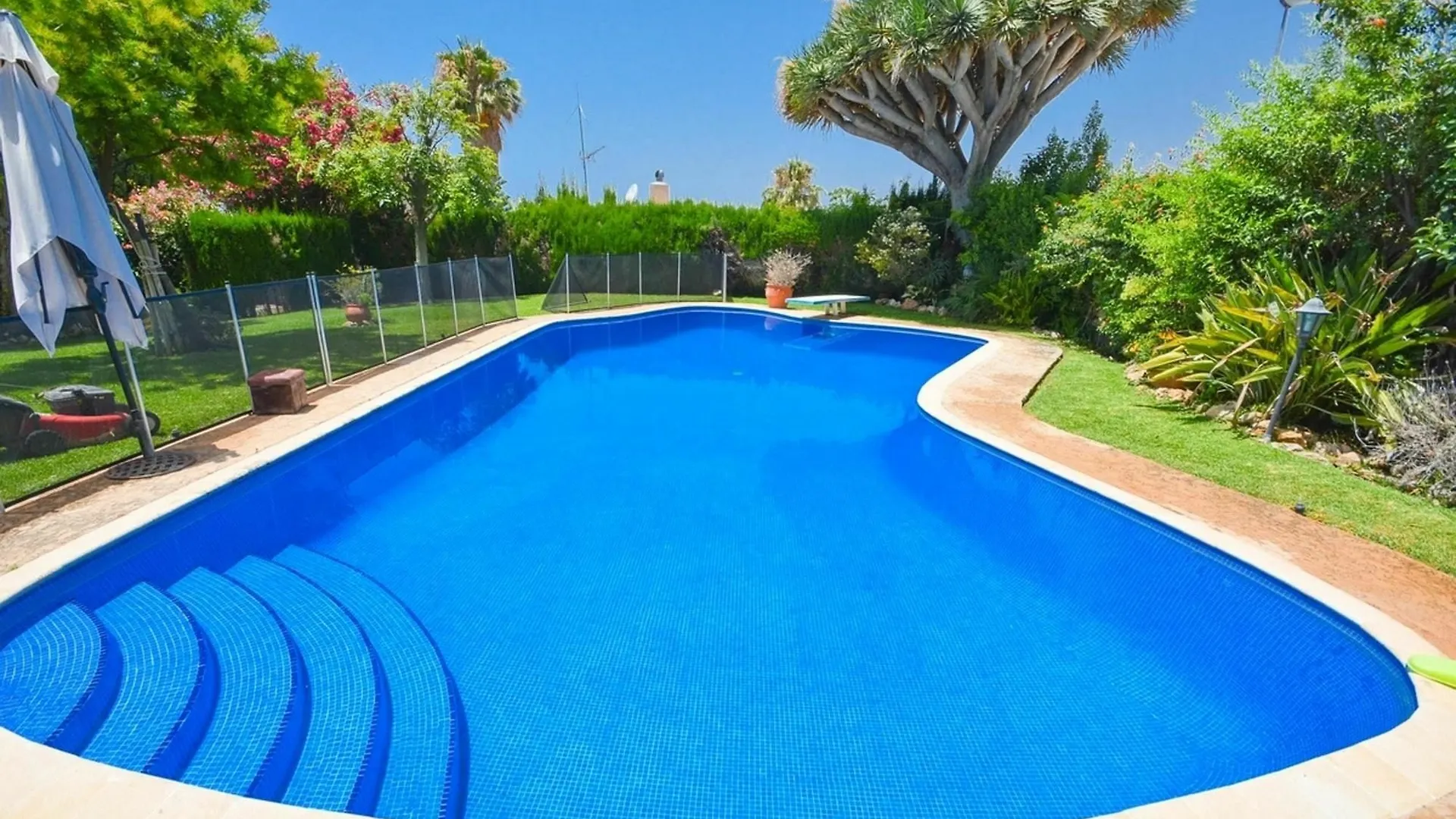 Villa With 6 Bedrooms In Marbella, With Wonderful Sea View, Private Pool, Fur... 0*, Marbella