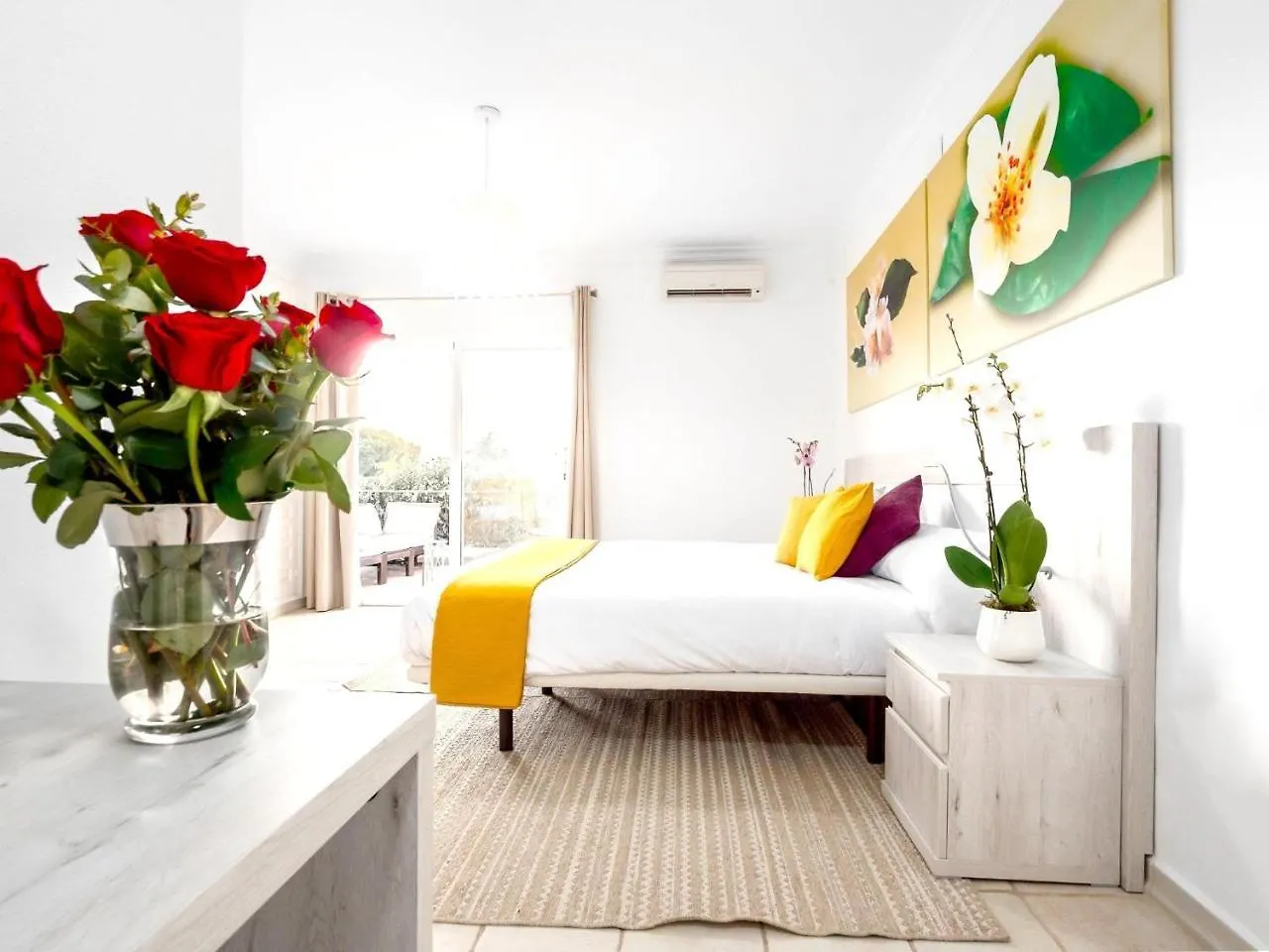 Villa With 6 Bedrooms In Marbella, With Wonderful Sea View, Private Pool, Fur... Ισπανία